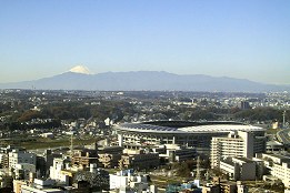 Estdio e monte Fuji - Fotografia de David Gaukrodger
